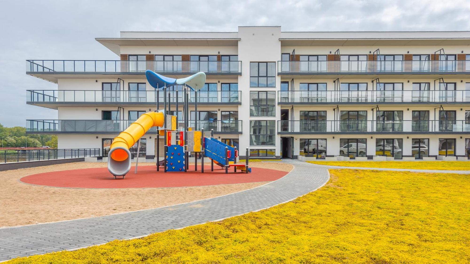 Apartamenty Sun & Snow Sagaris Z Basenem Dziwnów المظهر الخارجي الصورة